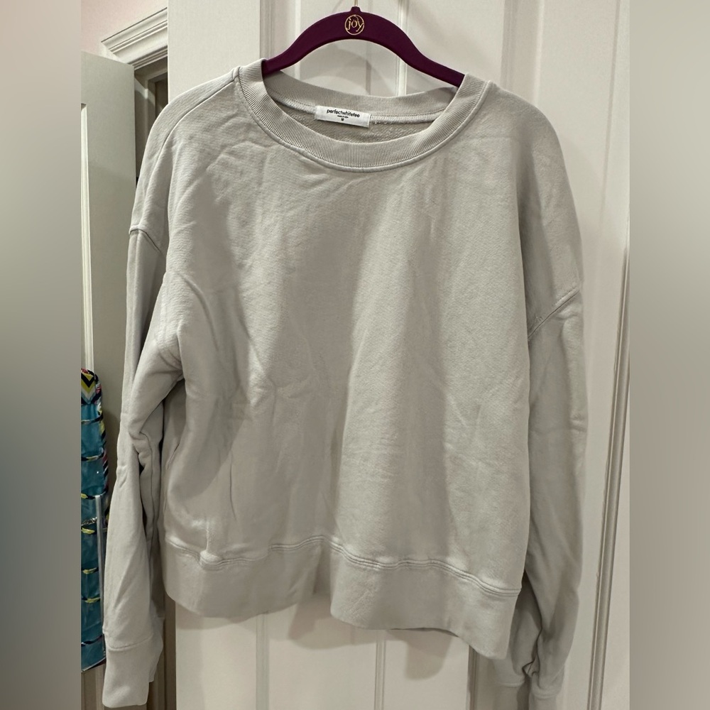 Mint condition woman’s perwhitetee